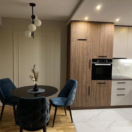 Appartement Lilly Lux à Bijeljina Extérieur photo