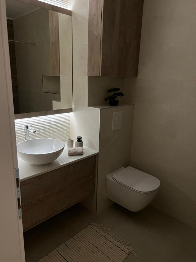 Appartement Lilly Lux à Bijeljina Extérieur photo