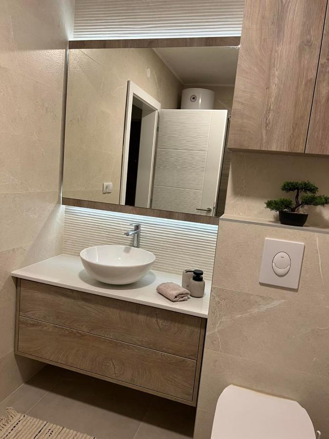 Appartement Lilly Lux à Bijeljina Extérieur photo