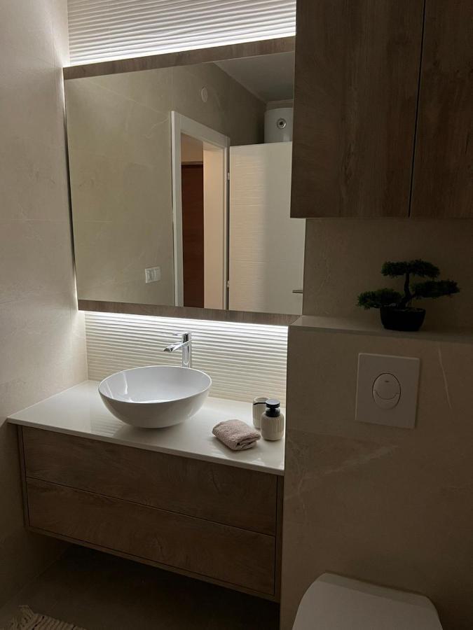 Appartement Lilly Lux à Bijeljina Extérieur photo
