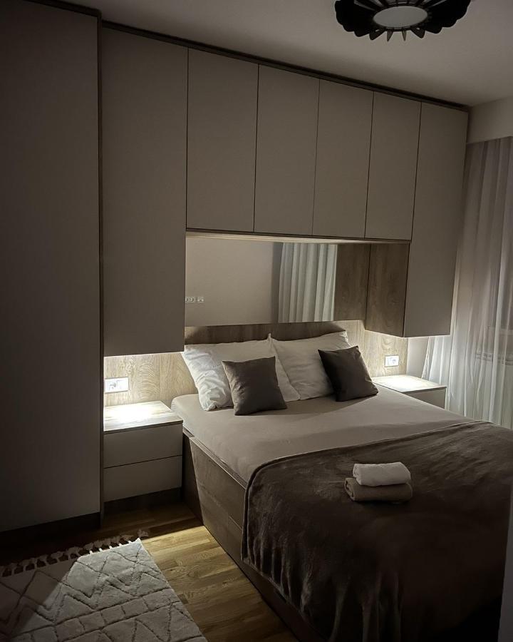 Appartement Lilly Lux à Bijeljina Extérieur photo